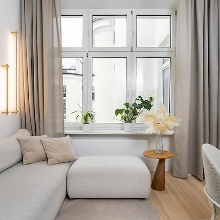 The Champagne Center Hoza Premium Varsó