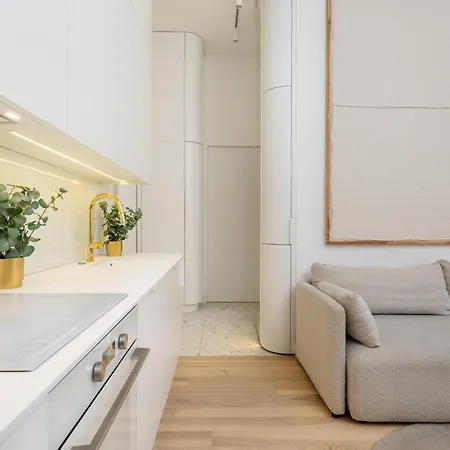 The Champagne Center Hoza Premium Warszawa