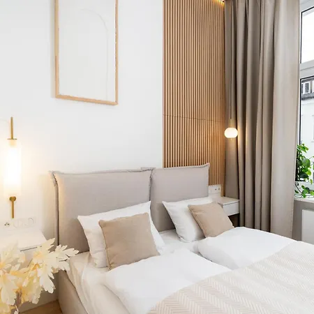 The Champagne Center Hoza Premium *